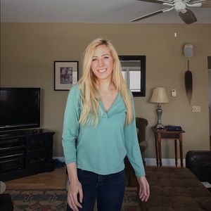 Meet your Posher, Charlotte